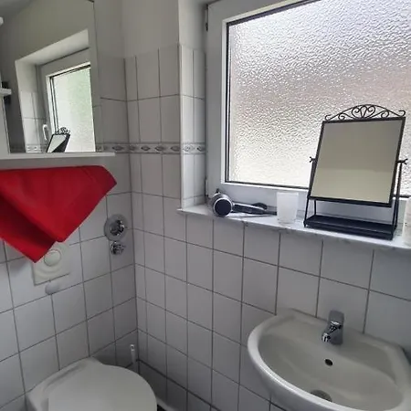 Kleines In Herford, Freihstehend, Eigener Eingang * هيرفورد